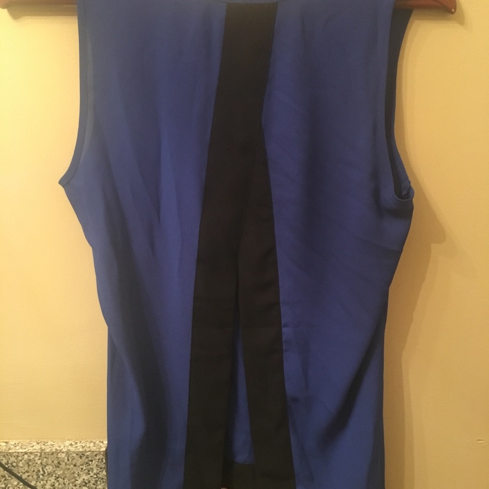 Express open back Tank - Picture 3 of 3